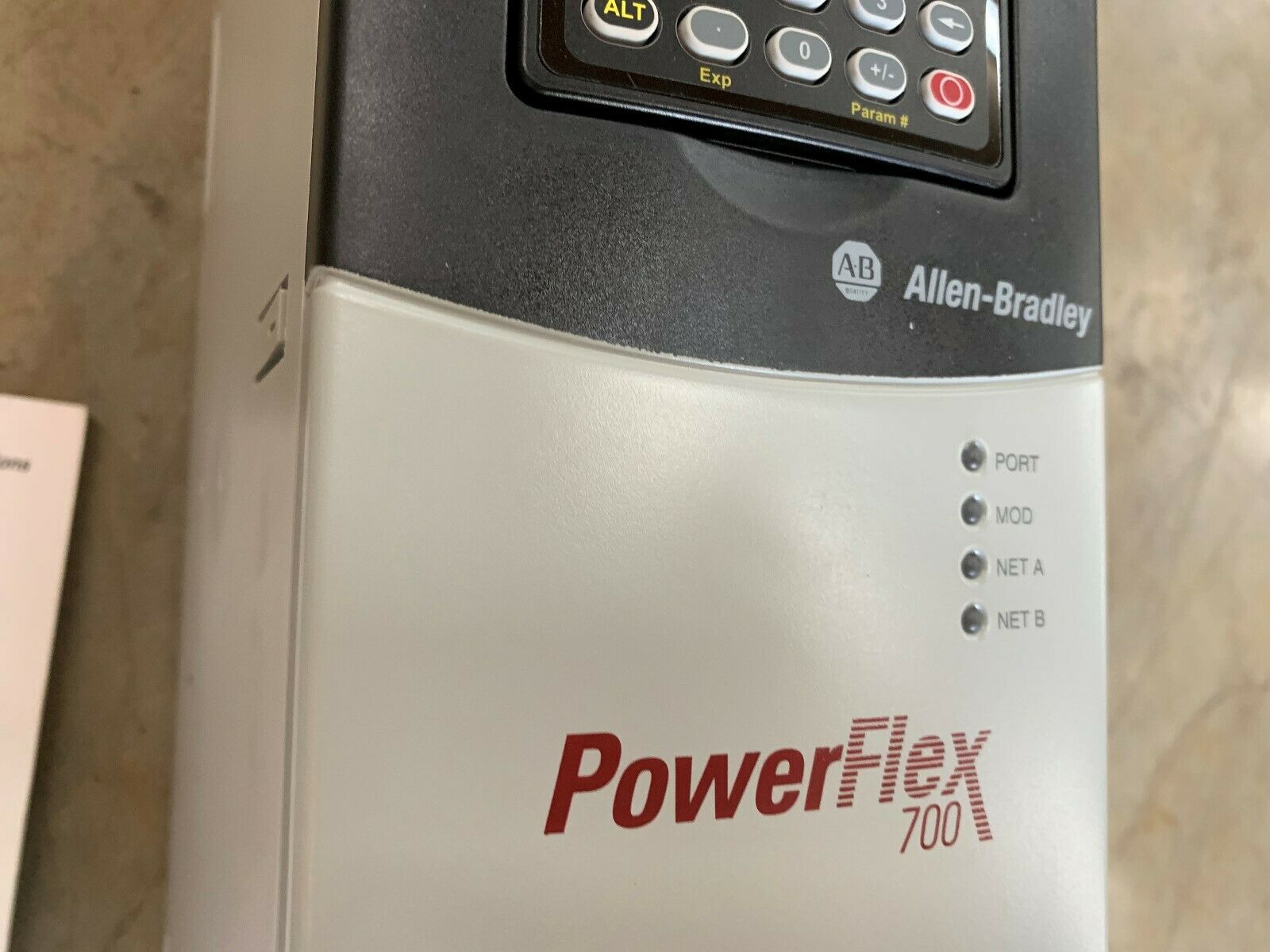 NEW ALLEN-BRADLEY 1HP POWERFLEX 700 SPEED DRIVE 20BD2P1A3AYNANC0 SERIES B