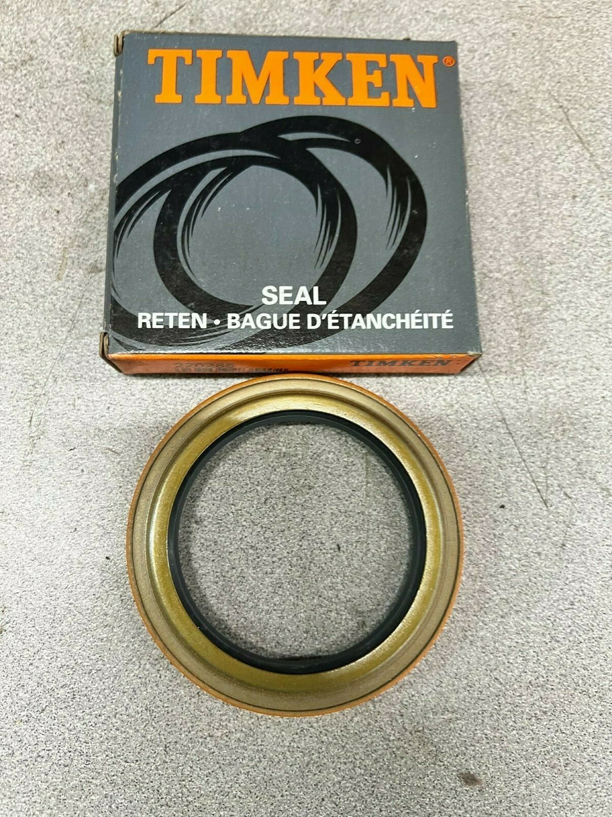 LOT OF 3 NEW IN BOX TIMKEN OILSEAL 226285