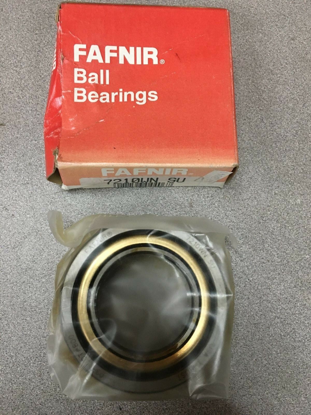 NEW IN BOX FAFNIR BEARING 7210WNSU