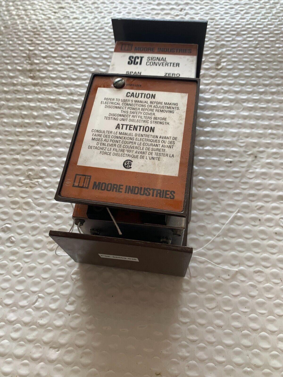 USED MOORE INDUSTRIES SCT SIGNAL CONVERTER SCT/1-5V/1-5V/117AC