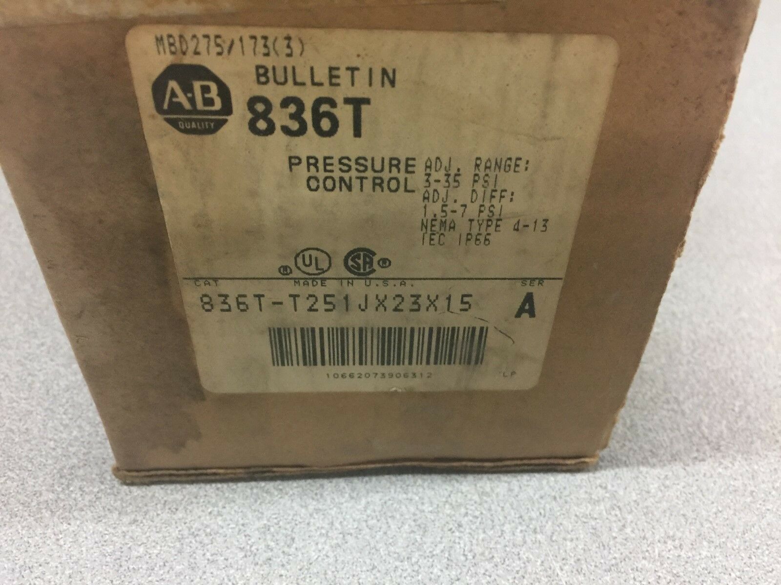 NEW IN BOX ALLEN BRADLEY PRESSURE CONTROL SWITCH 836T-T251JX23X15