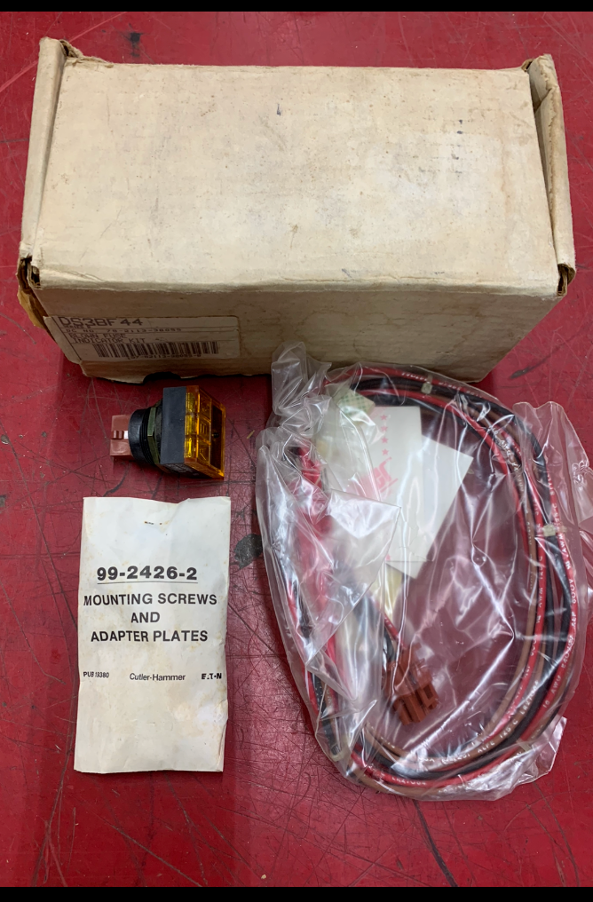 NEW IN BOX CUTLER HAMMER BLOWN FUSE INDICATOR KIT DS3BF44