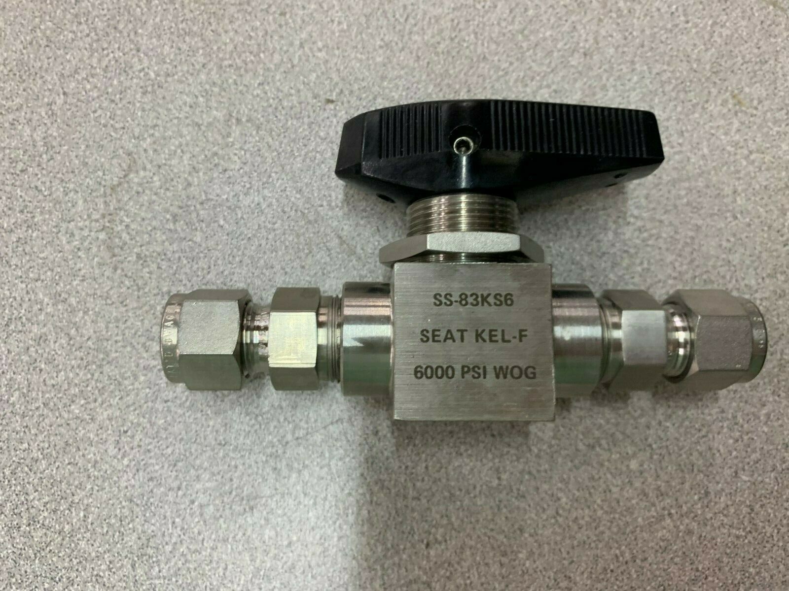 NEW NO BOX WHITEY 3/8" BALL VALVE SS-83KS6