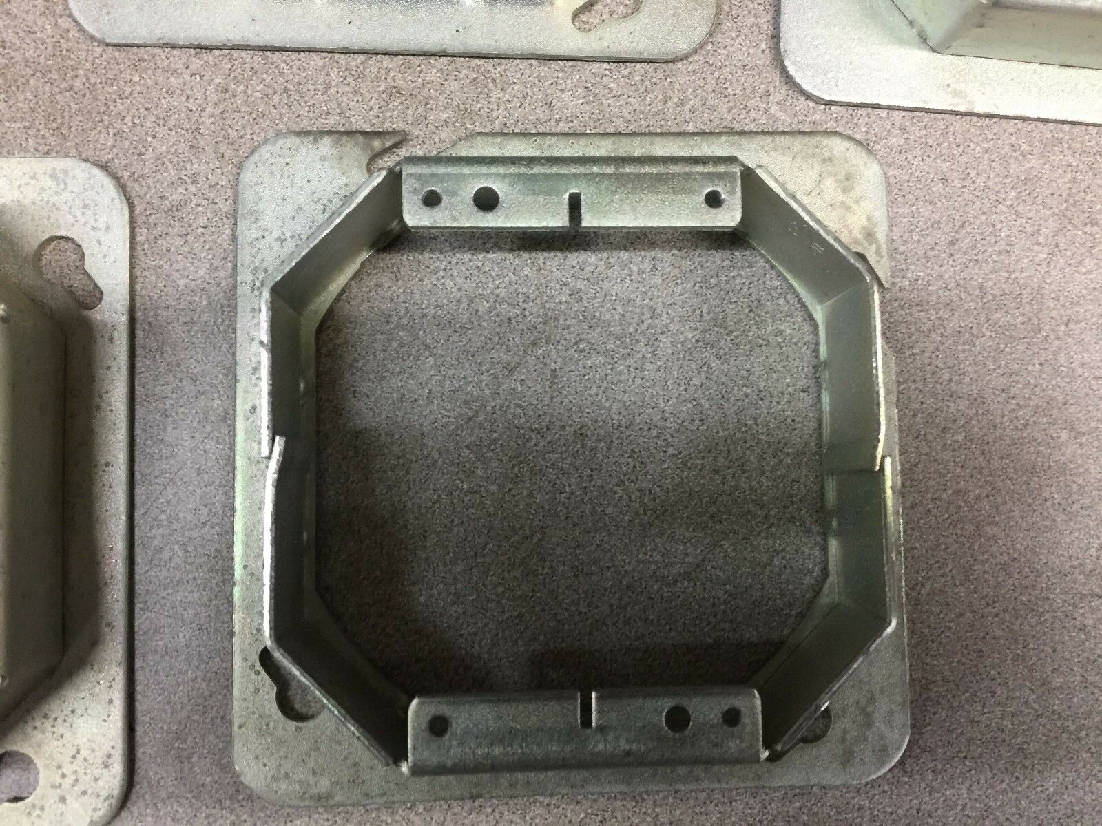 NEW NO BOX (LOT OF 5) STEEL CITY 4-11/16SQ 2 DEVICES TILE WALL COVERS 72-C-52-1