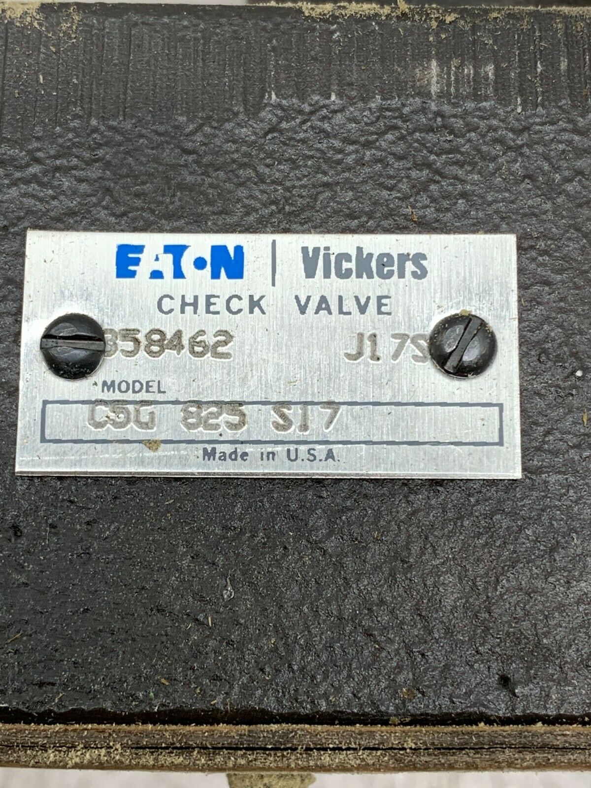 NEW NO BOX EATON VICKERS HYDRAULIC CHECK VALVE C5G 825 S17