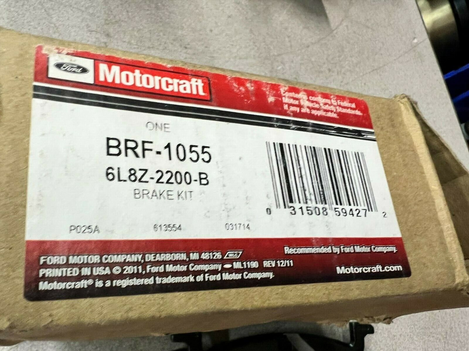 NEW IN BOX FORD MOTORCRAFT 6L8Z-2200-B BRAKE KIT  BRF-1055