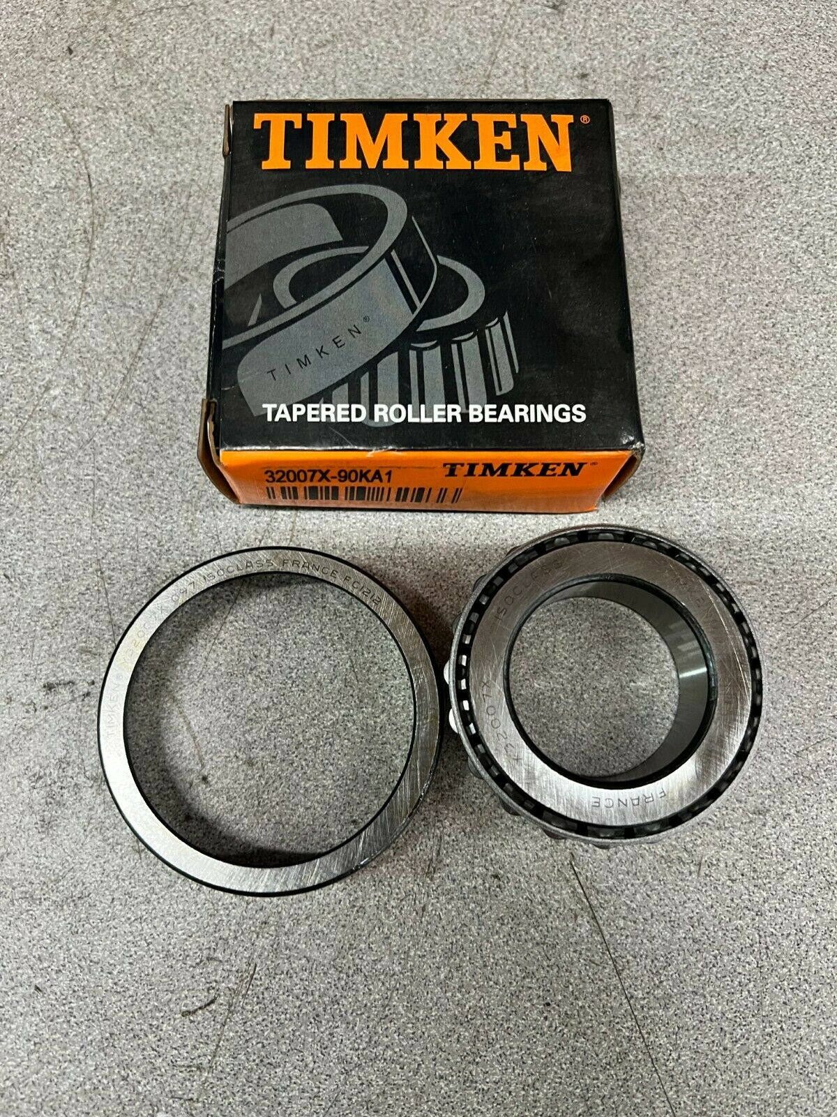 NEW IN BOX TIMKEN ROLLER BEARING WITH RACE 32007X-90KA1