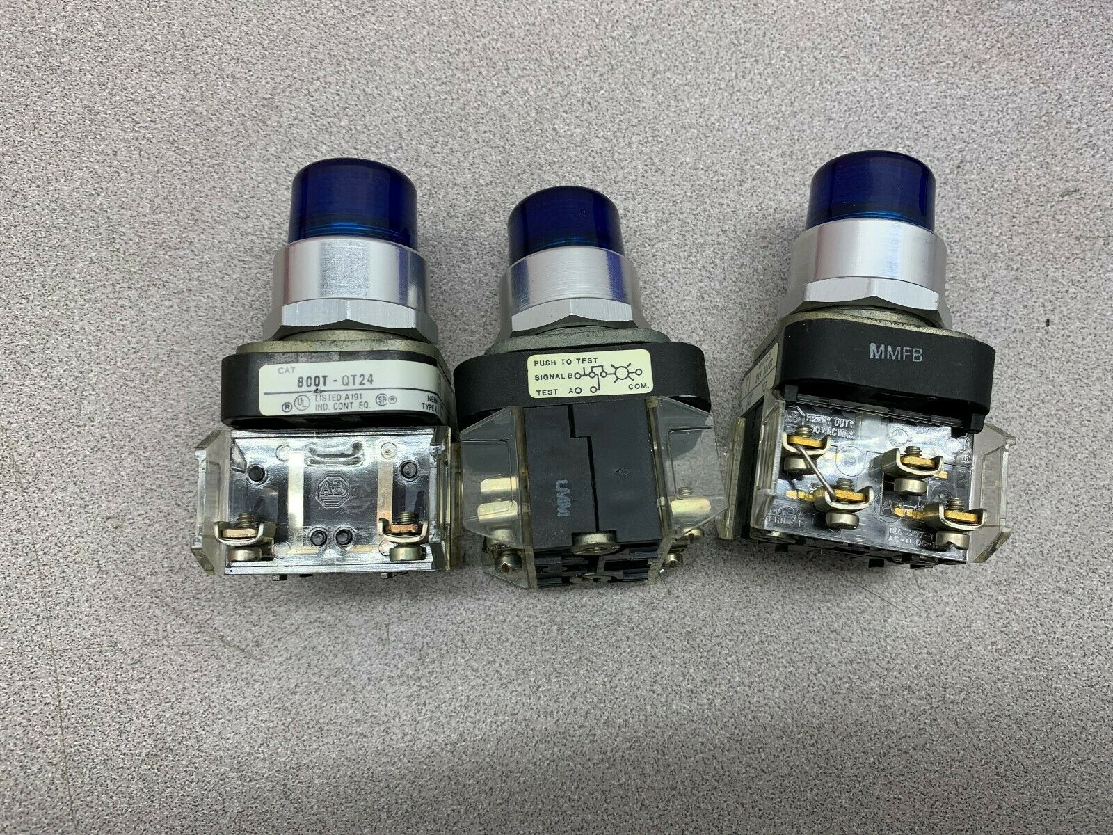 LOT OF 3 USED ALLEN BRADLEY BLUE LENS 800T-QT24 SERIES T