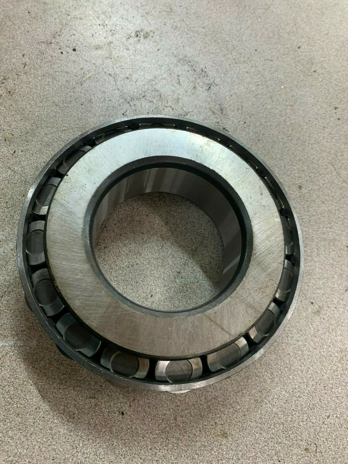 NEW NO BOX SKF TAPERED ROLLER BEARING WITH CUP 31314J2/QCL7A