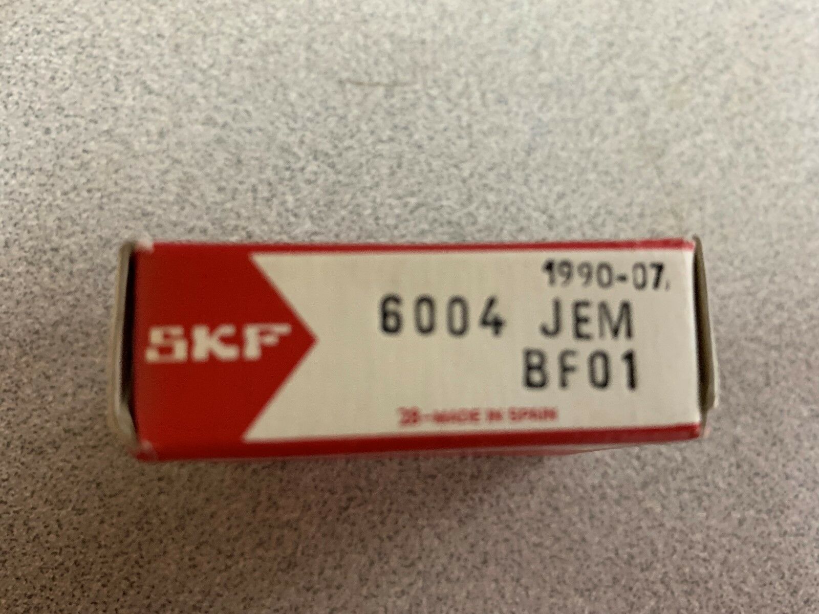 LOT OF 4 NEW IN BOX SKF BEARING 6004 JEM BF01