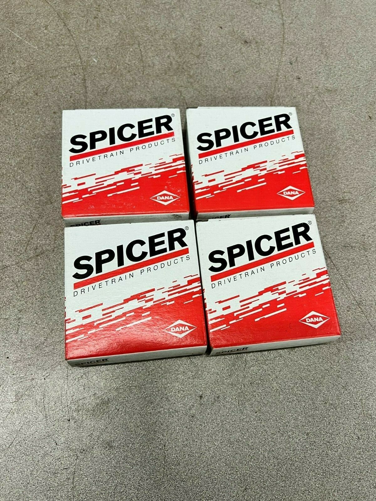 LOT OF 4 NEW IN BOX SPICER OILSEAL 35239