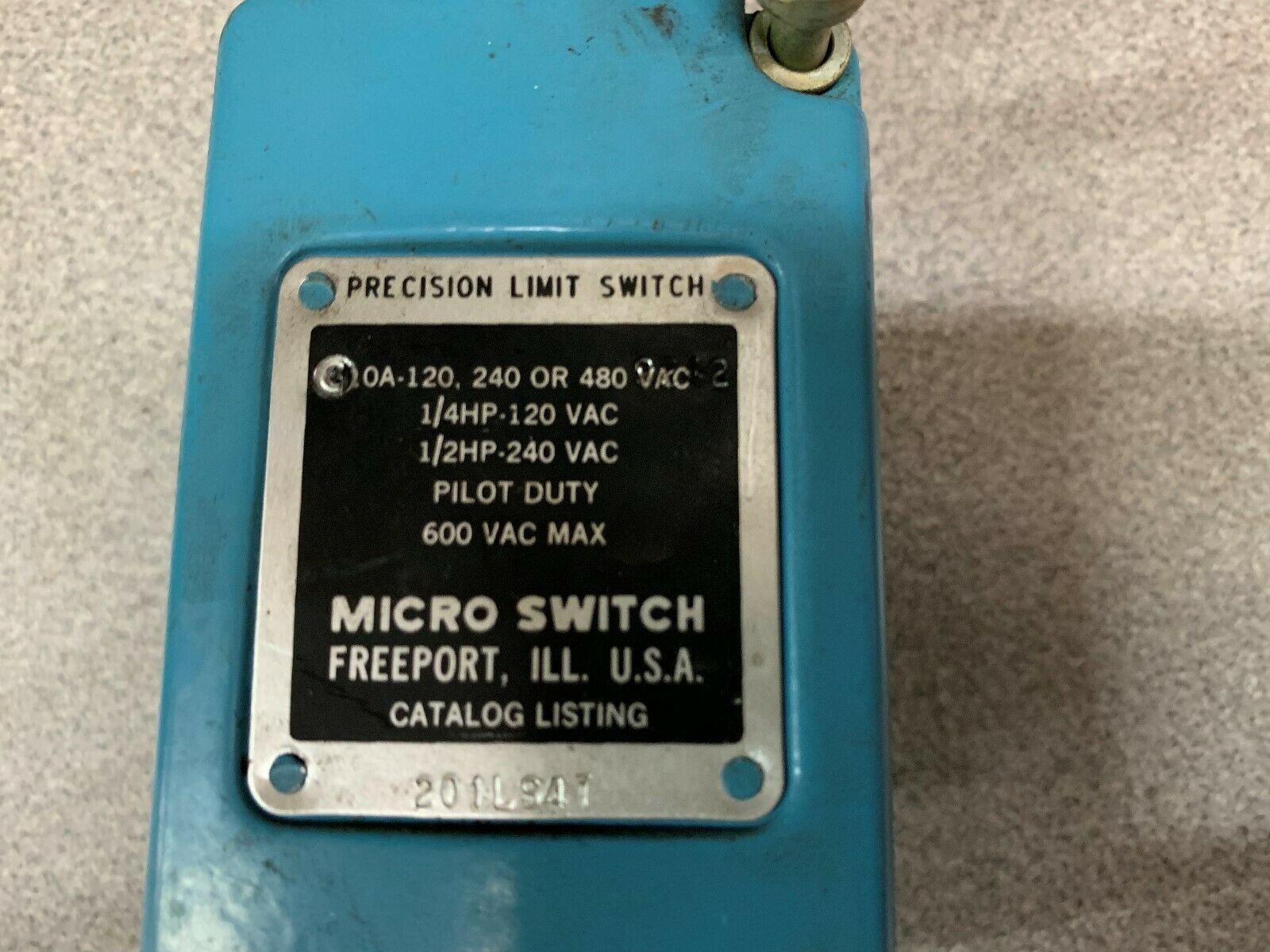 NEW NO BOX MICROSWITCH LIMIT SWITCH 201LS47