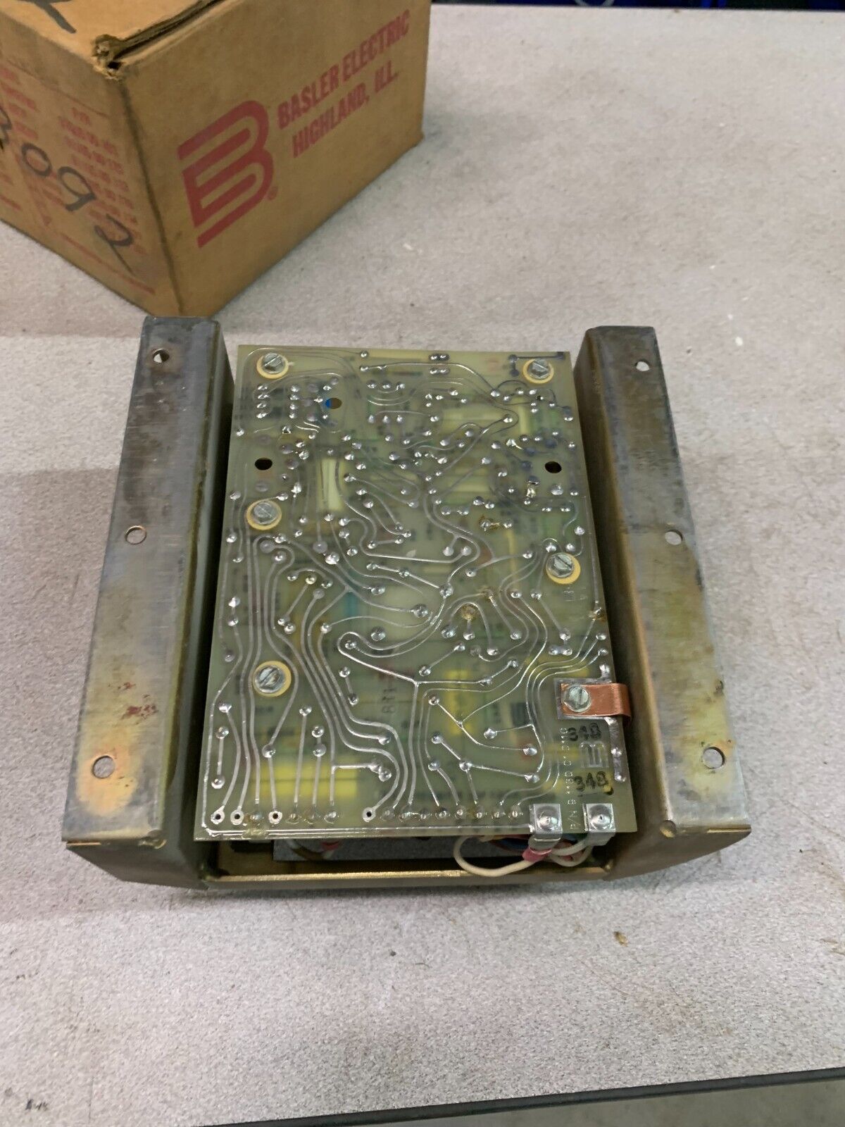 USED BASLER VOLTAGE REGULATOR KR2FF