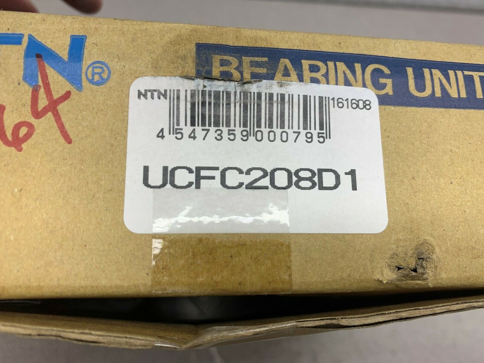 NEW IN BOX NTN BEARING UCFC208D1