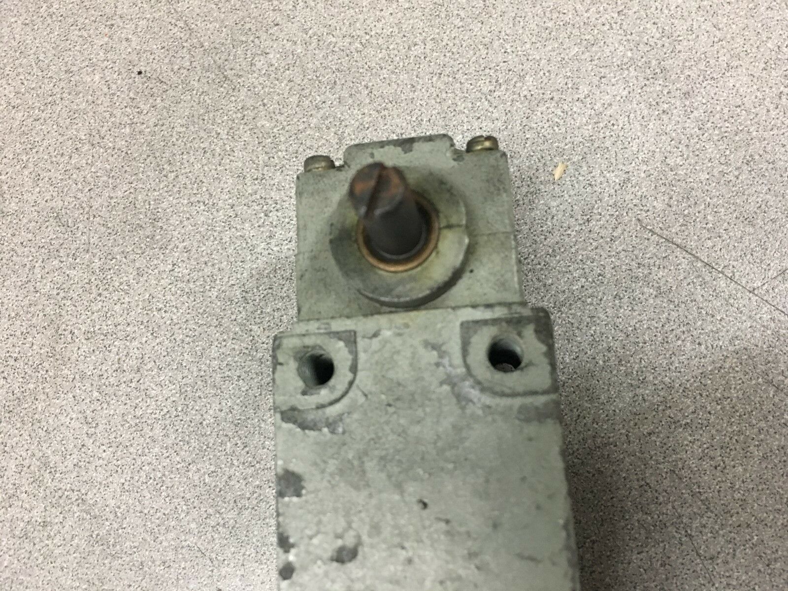 USED GENERAL ELECTRIC LIMIT SWITCH CR115G 301