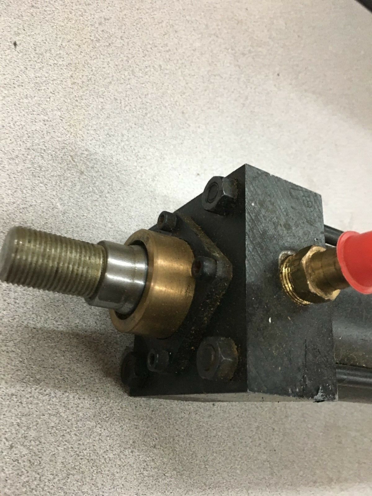 NEW NO BOX SCHRADER BELLOWS PN SERIES CYLINDER PNC118101 9.000