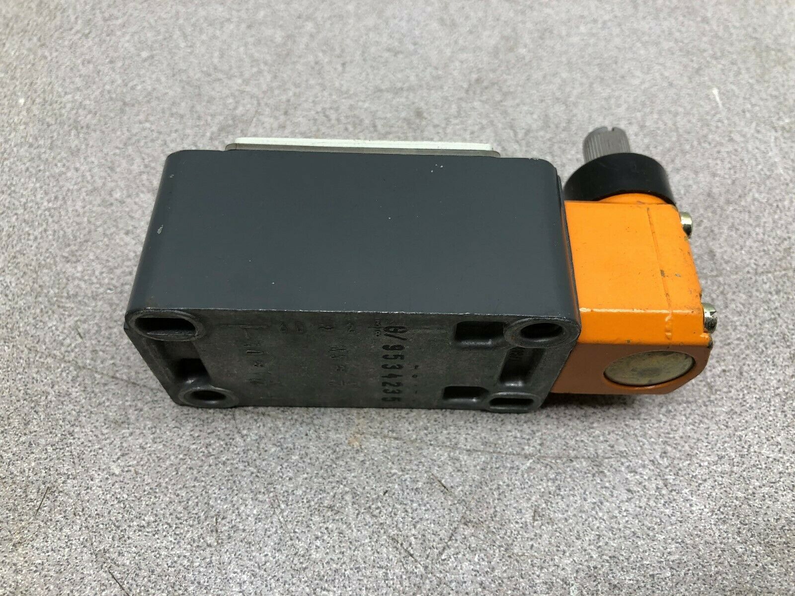 NEW NO BOX SIEMENS LIMIT SWITCH 3SE3170-0A