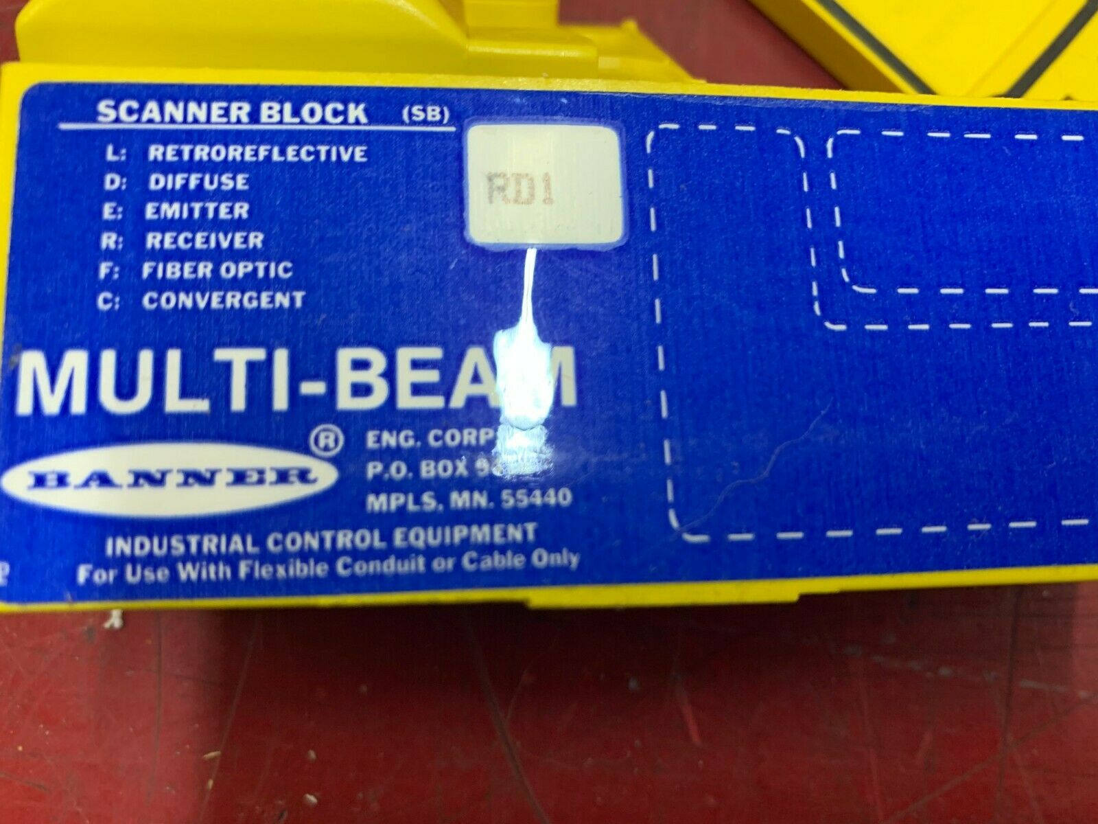 NEW IN BOX BANNER MULTI-BEAM BLOCK RD1