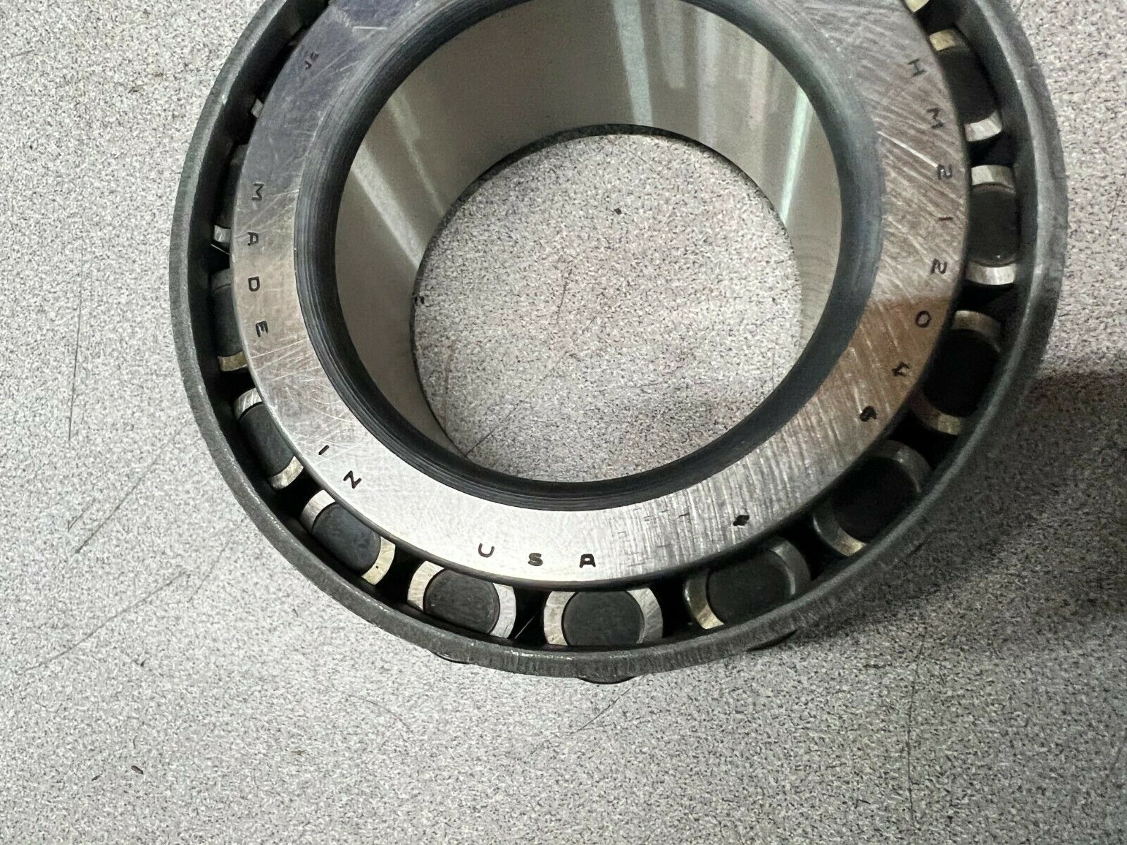 NEW IN BOX TIMKEN ROLLER BEARING HM212046