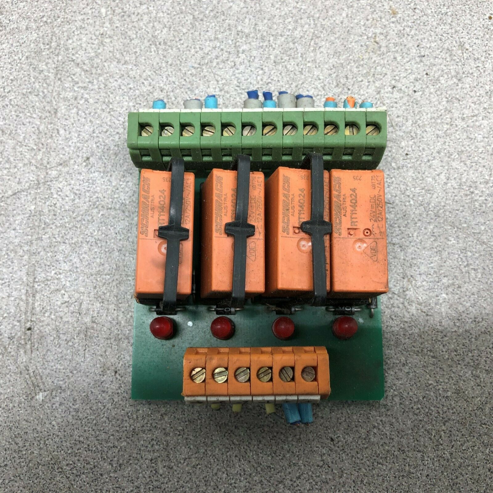 USED CONTRA CLIP RELAY BOARD X4R1WG