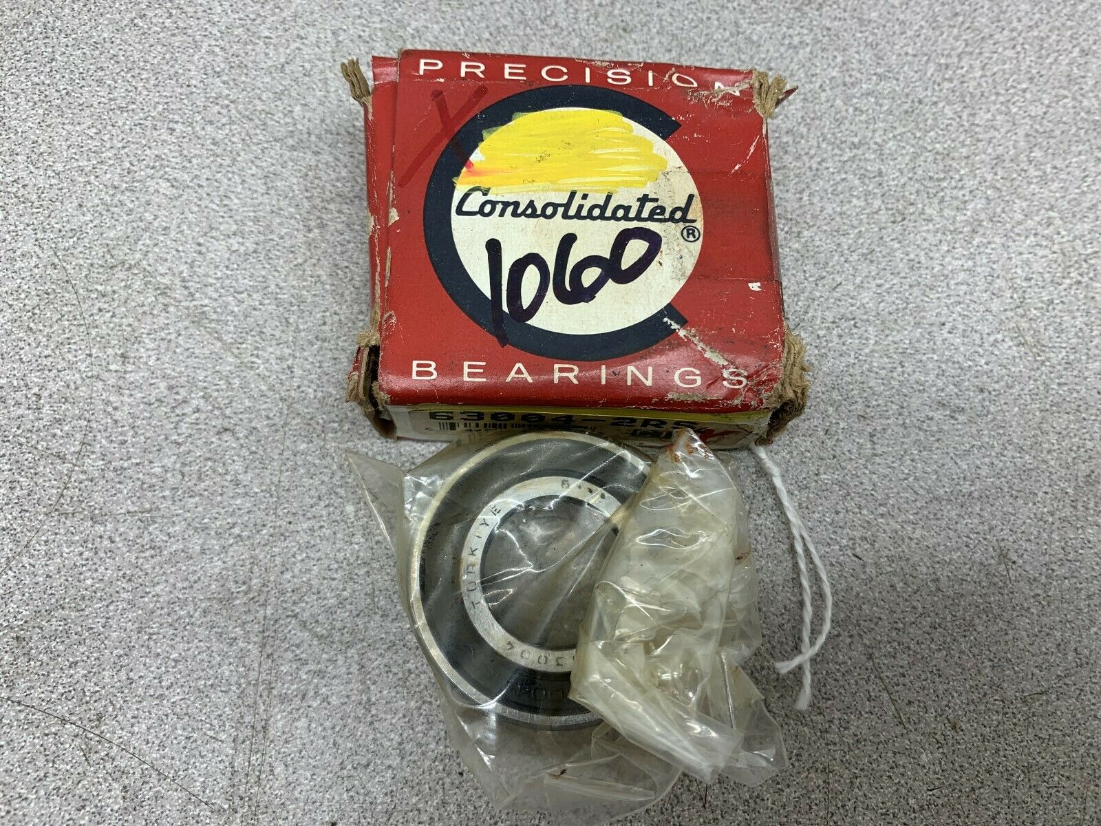 NEW IN BOX PRECISION BEARING 63004-2RS