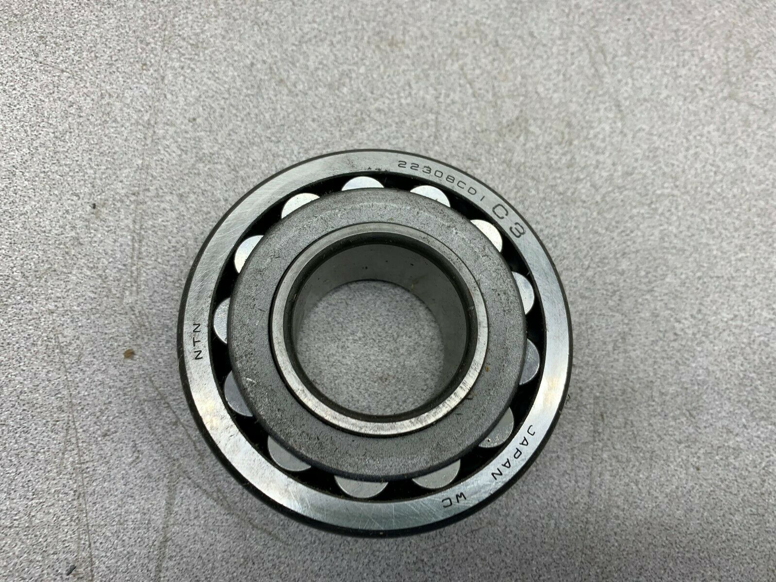 NEW NO BOX NTN BEARING 22308CD1C3