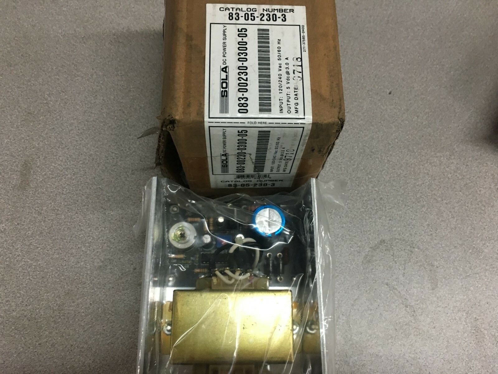 NEW IN BOX SOLA POWER SUPPLY 83-05-230-3