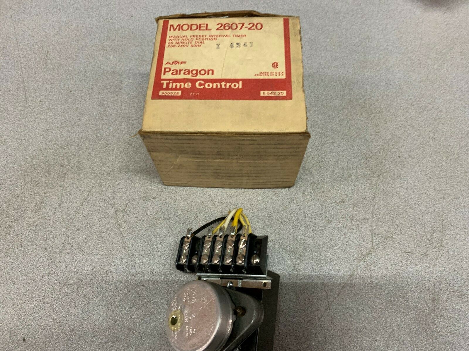 NEW IN BOX PARAGON TIMER 2607-20