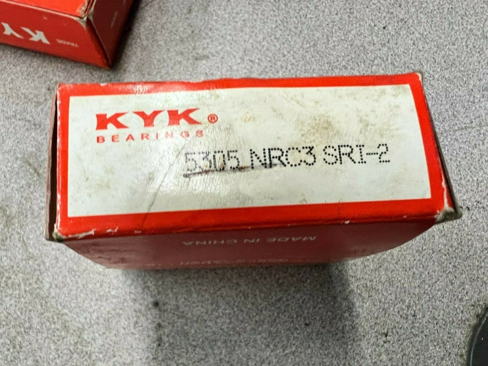 NEW IN BOX KYK 5305NRC3 BALL BEARING 5305 NRC3 SRI-2