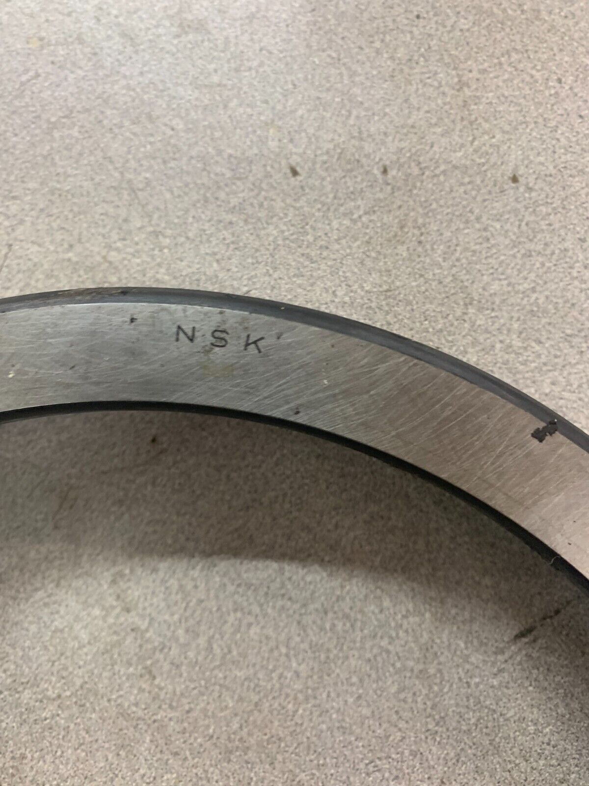 NEW NO BOX NSK ROLLER BEARING RACE NF230