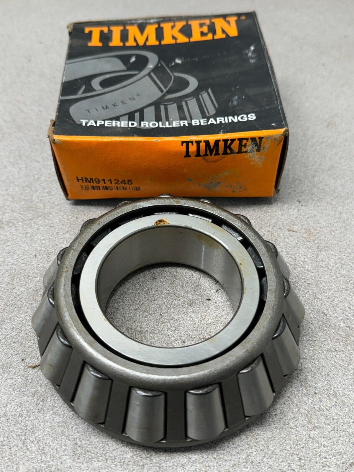 NEW IN BOX TIMKEN TAPERED ROLLER BEARING HM911245