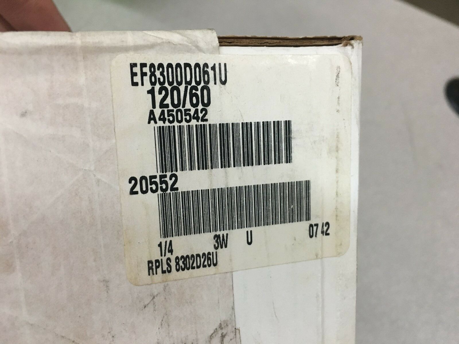 NEW IN BOX ASCO 3-WAY 1/4" RED HAT SOLENOID VALVE EF8300D061U