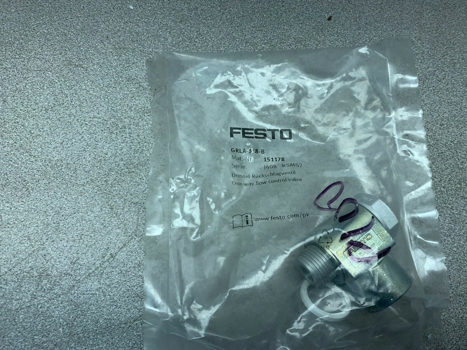 LOT OF 2 NEW IN PACKAGE FESTO VALVE GRLA-3/8-B