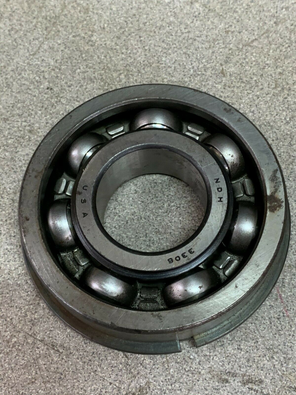 NEW NO BOX NDH DELCO ROLLER BEARING WITH SNAP RING 3306