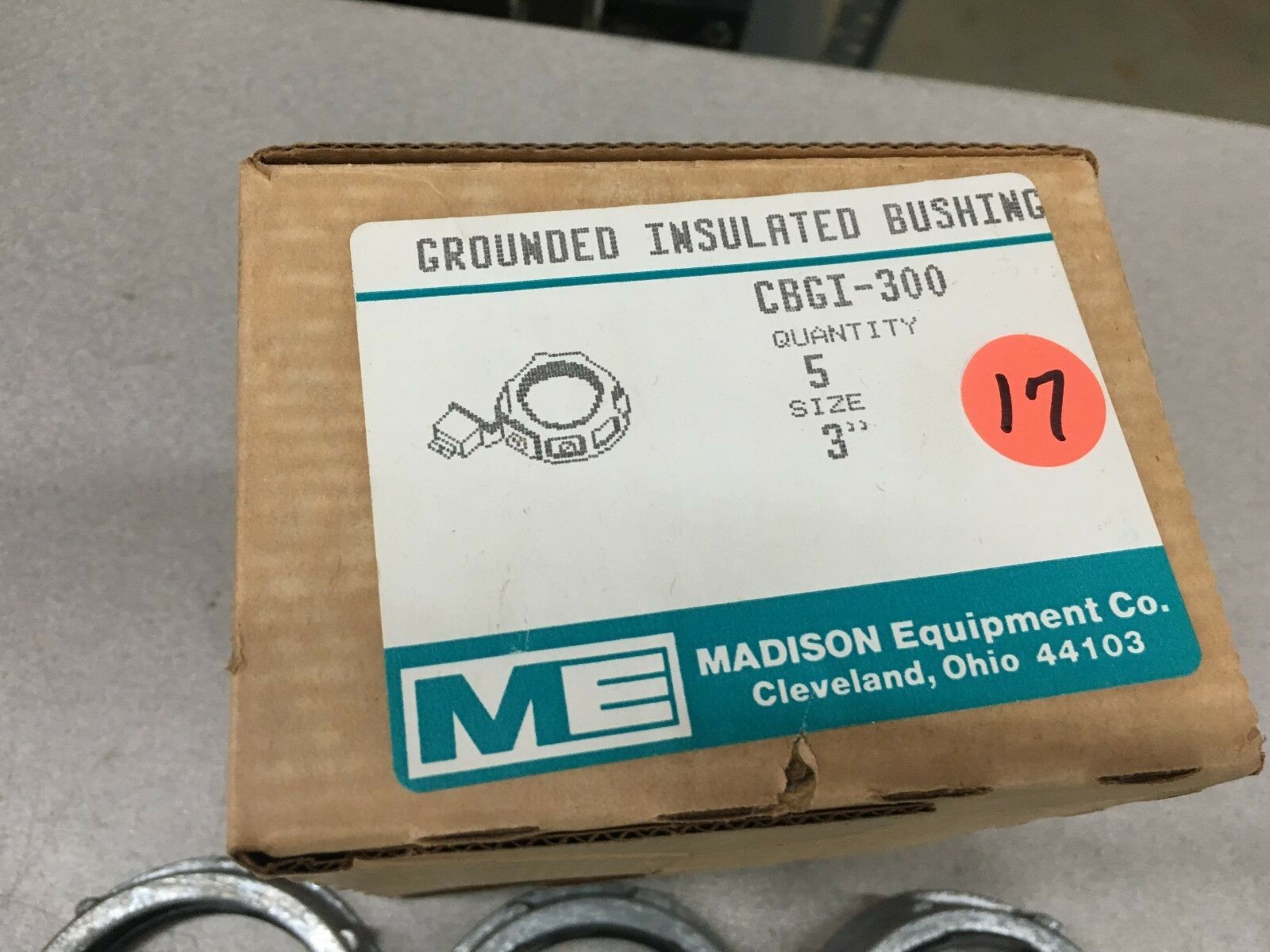 NEW BOX OF 5 MADISON EQUIPMENT 3" GROUNDED INSULATED BUSHINGS CBGI-300