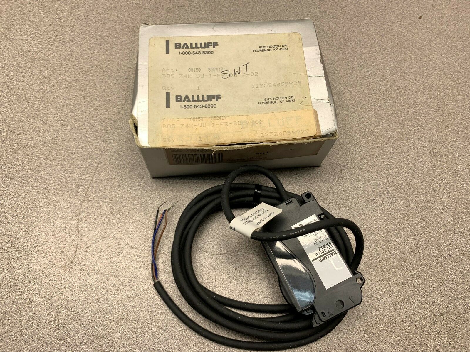 NEW IN BOX BALLUFF SENSOR B0S 74K-UU-1FR-B0-Z-02