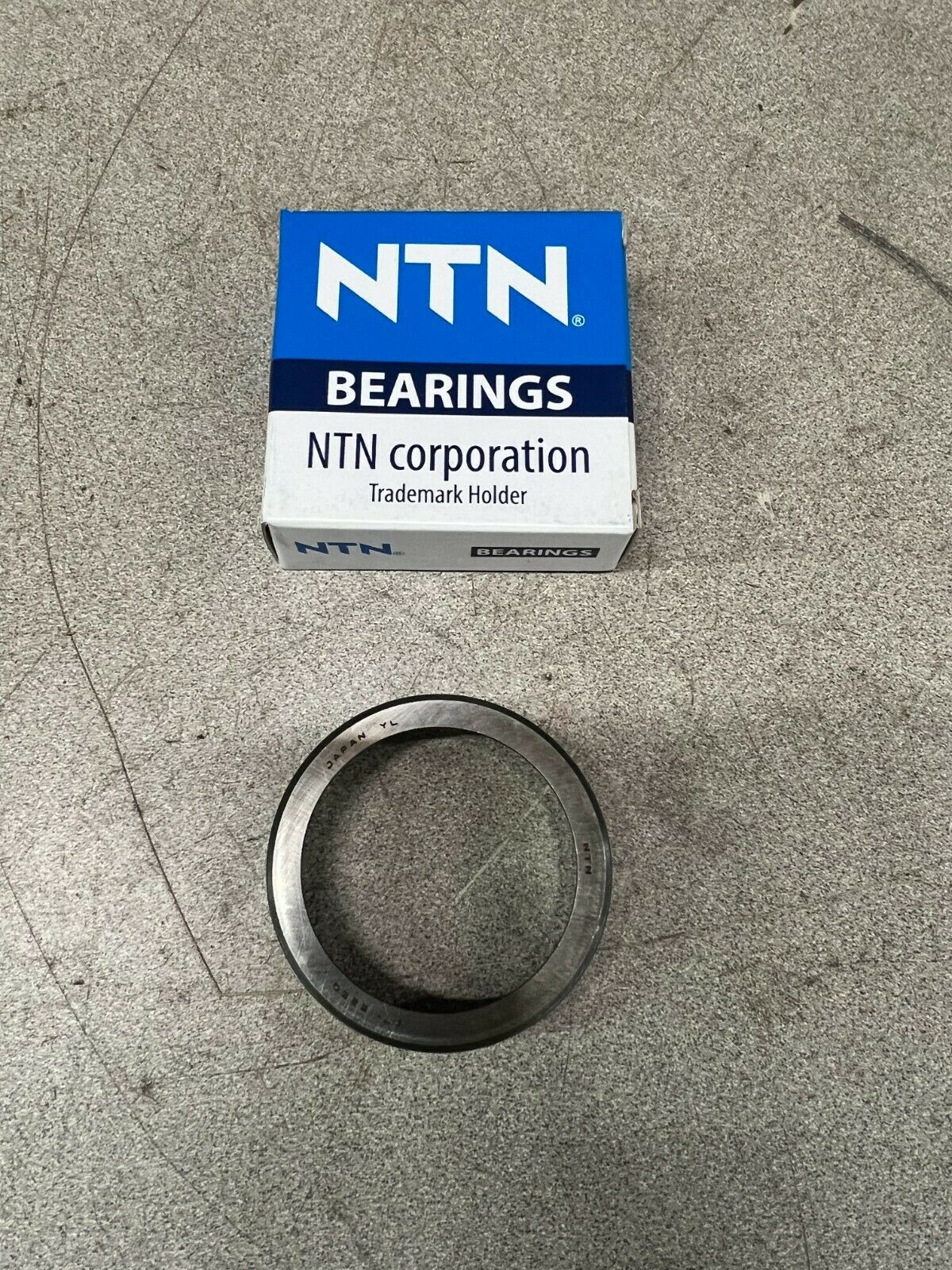 LOT OF 2 NEW IN BOX NTN BEARING RACE 4T-15250