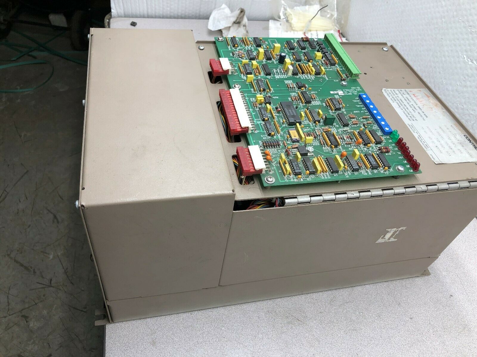 USED SWEO CONTROLS MODEL 722-20 20 HP 230 VAC 3 PH INVERTER DRIVE / SPINDLE CONT