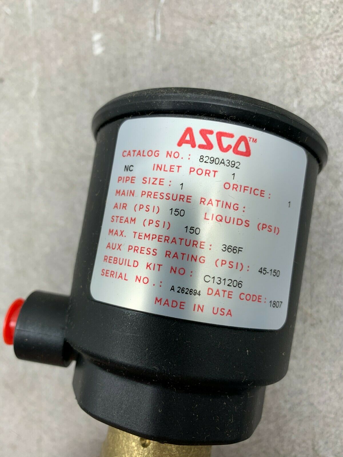 NEW IN BOX ASCO 1" SOLENOID VALVE 8290A392