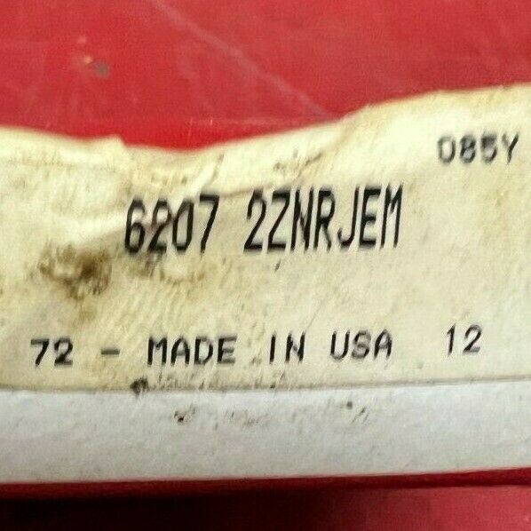 NEW IN BOX SKF BALL BEARING 6207 2ZNRJEM