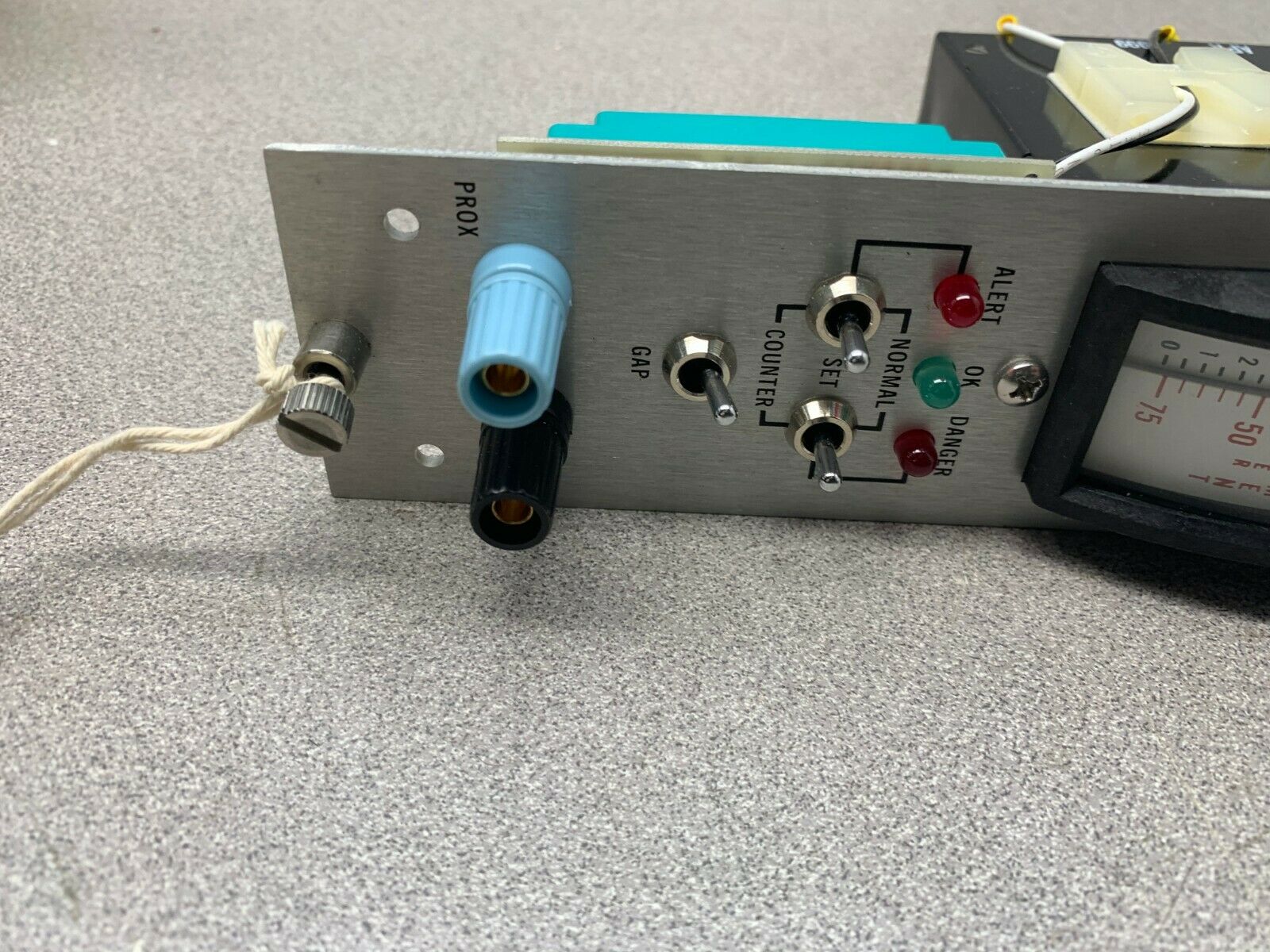 NEW NO BOX BENTLY NEVADA THRUST MONITOR 7200 TP-R