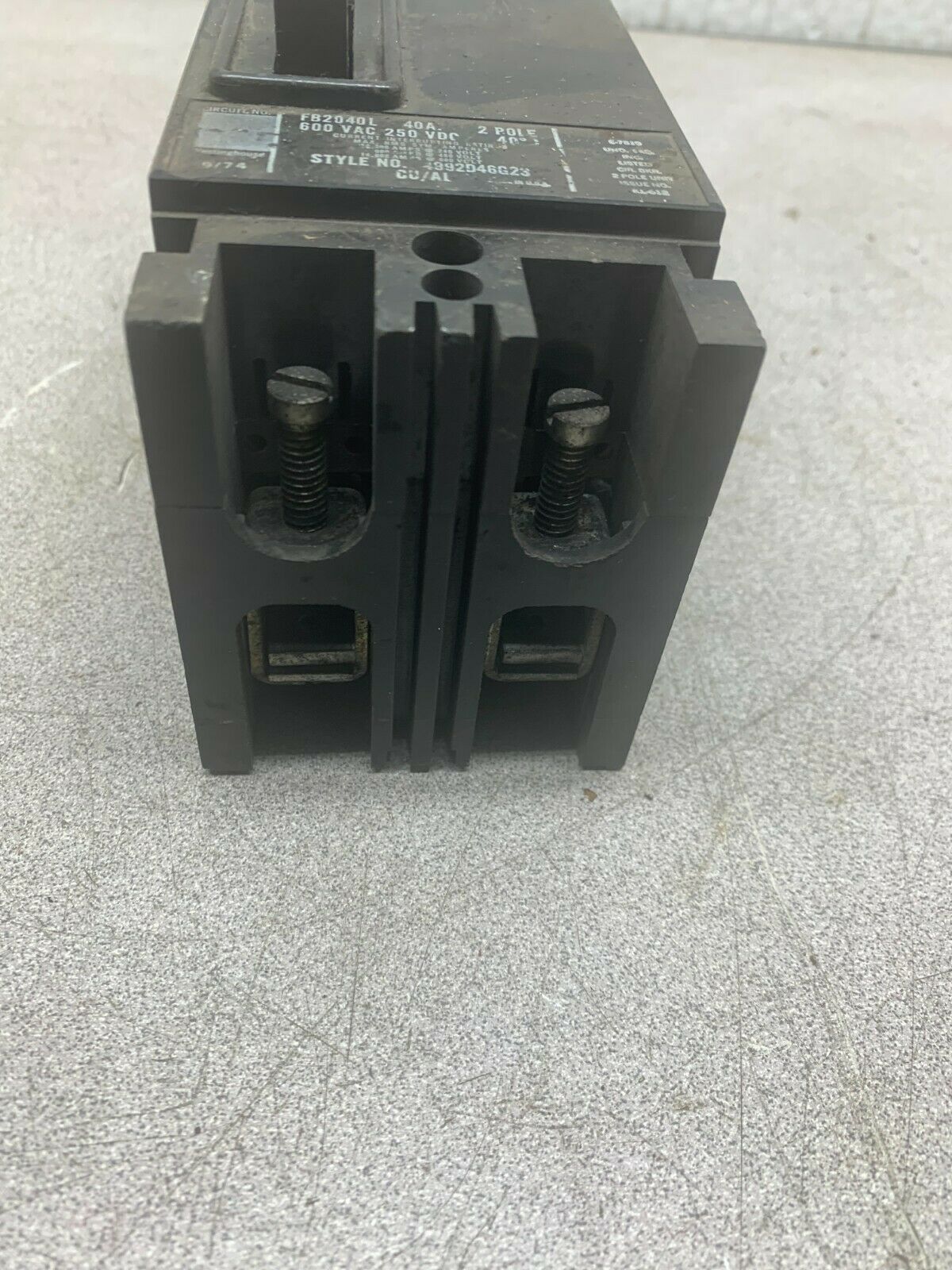 USED WESTINGHOUSE 2 POLE 40AMP CIRCUIT BREAKER FB2040L