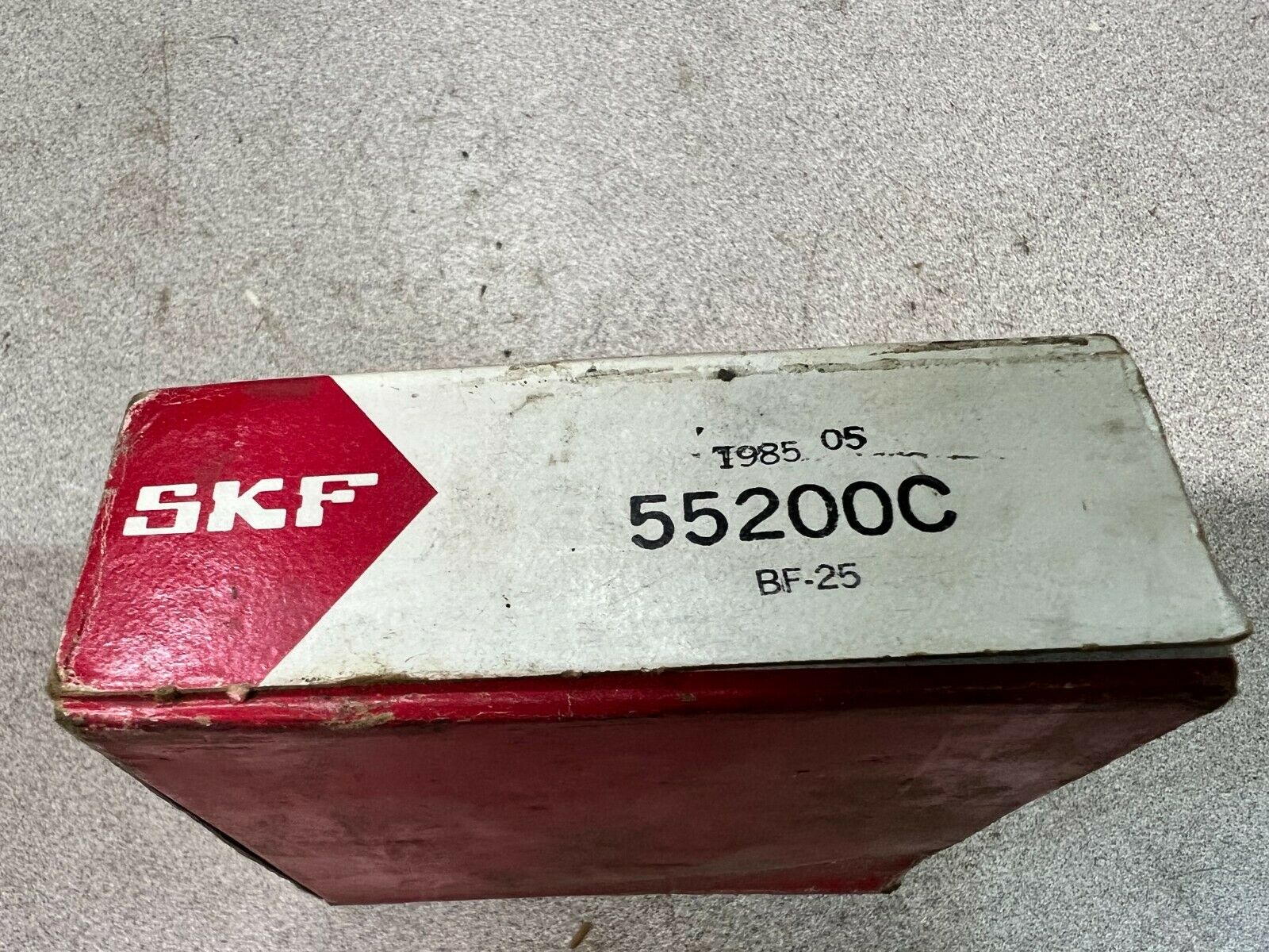 NEW IN BOX SKF ROLLER BEARING 55200C