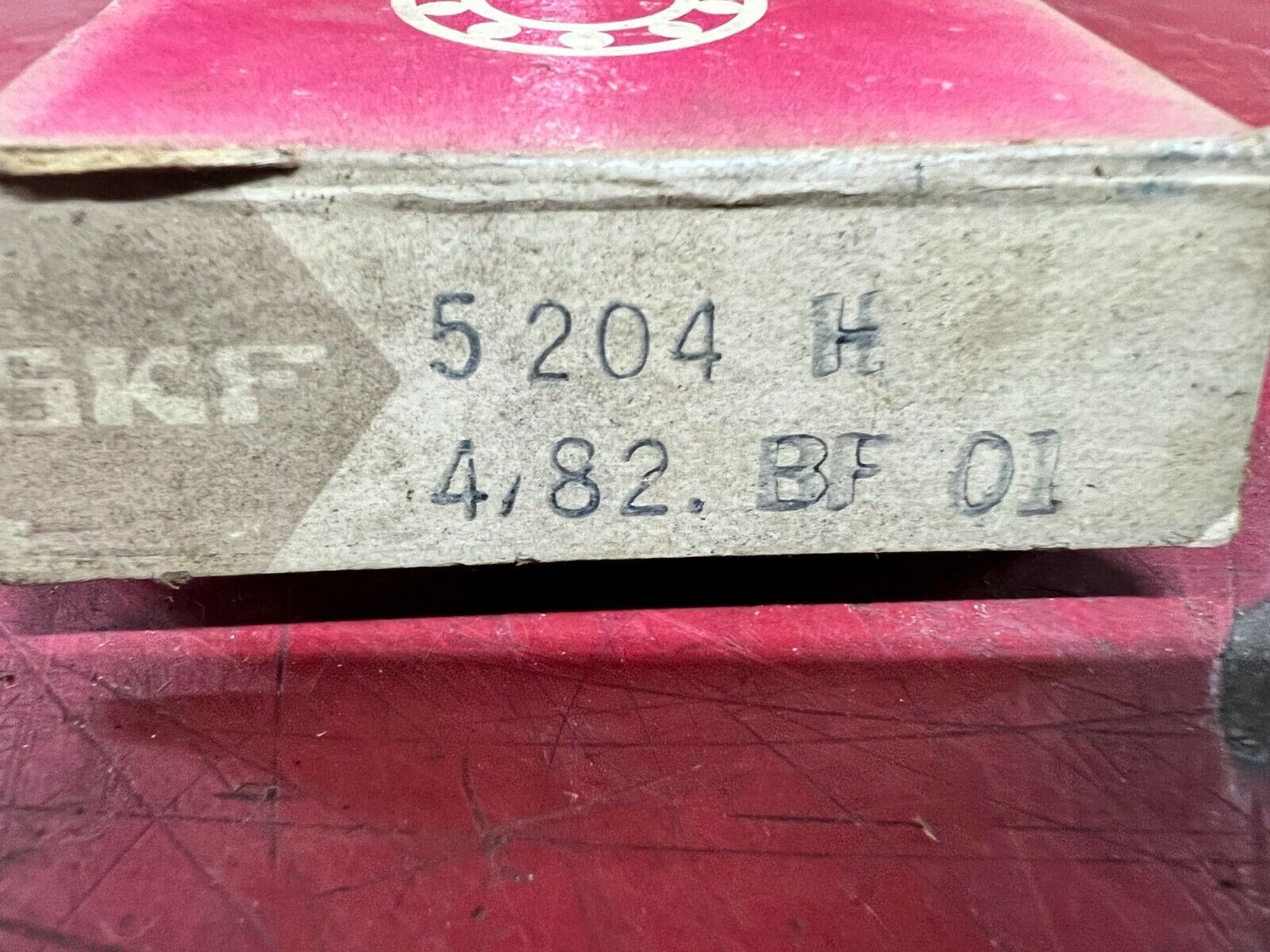 NEW IN BOX FAG/SKF 3204B BALL BEARING 5204H