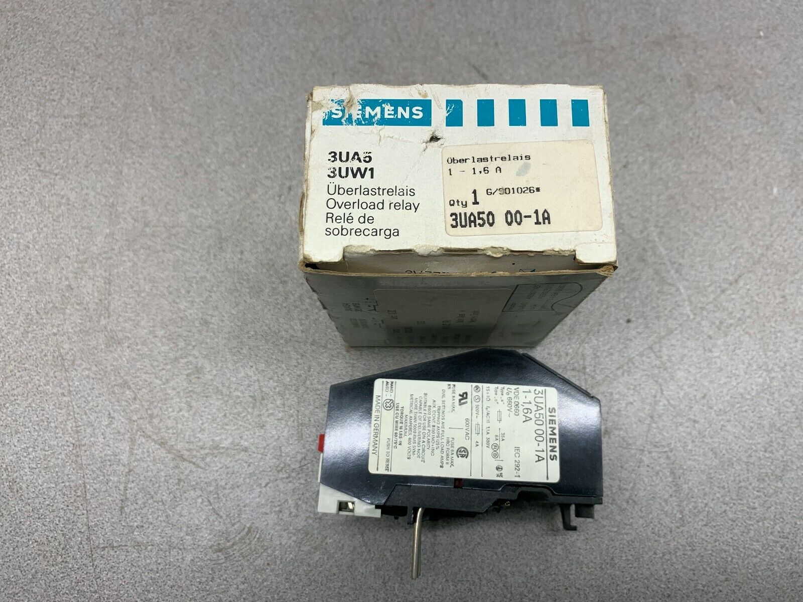 NEW IN BOX SIEMENS RELAY 3UA50-001A