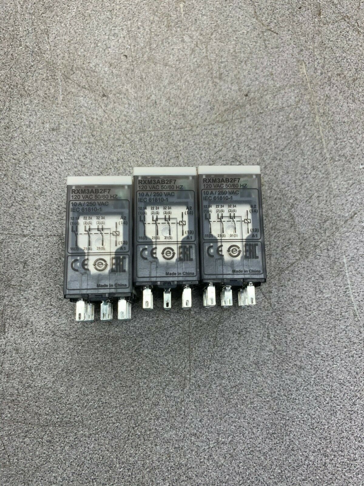 LOT OF 3 NEW NO BOX SCHNEIDER ELECTRIC RELAY RXM3AB2F7