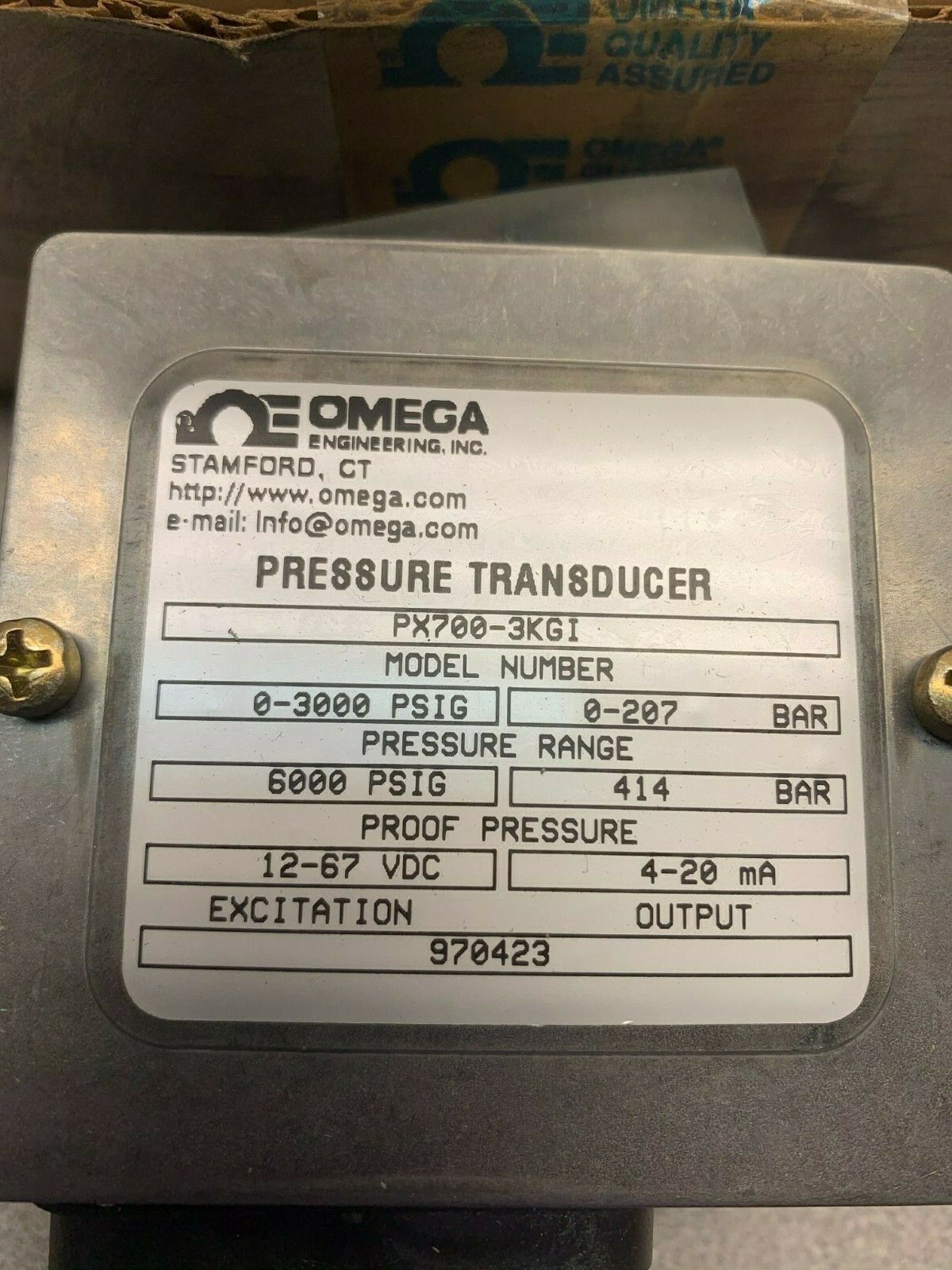 NEW IN BOX OMEGA PRESSURE TRANSDUCER PX700-2KGI