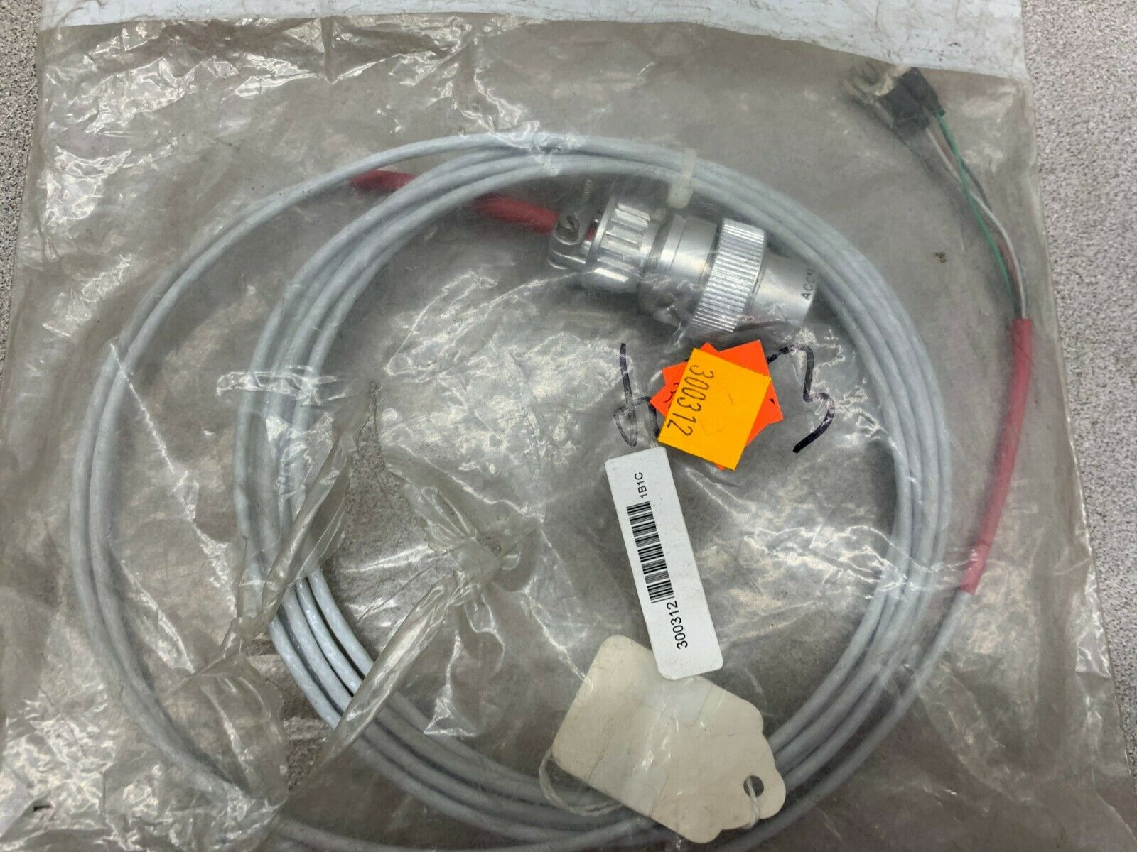 NEW IN BAG OMEGA CABLE ASSEMBLY CX3040-10