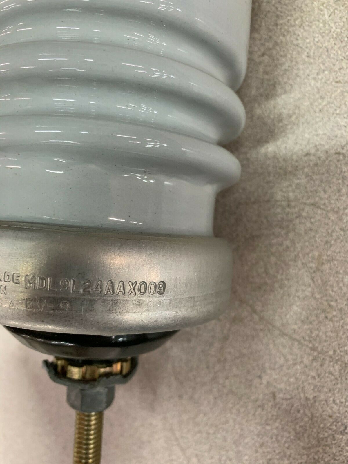 NEW GENERAL ELECTRIC THYRITE ALUGARD DISTRIBUTION ARRESTER MDL9L24AAX009