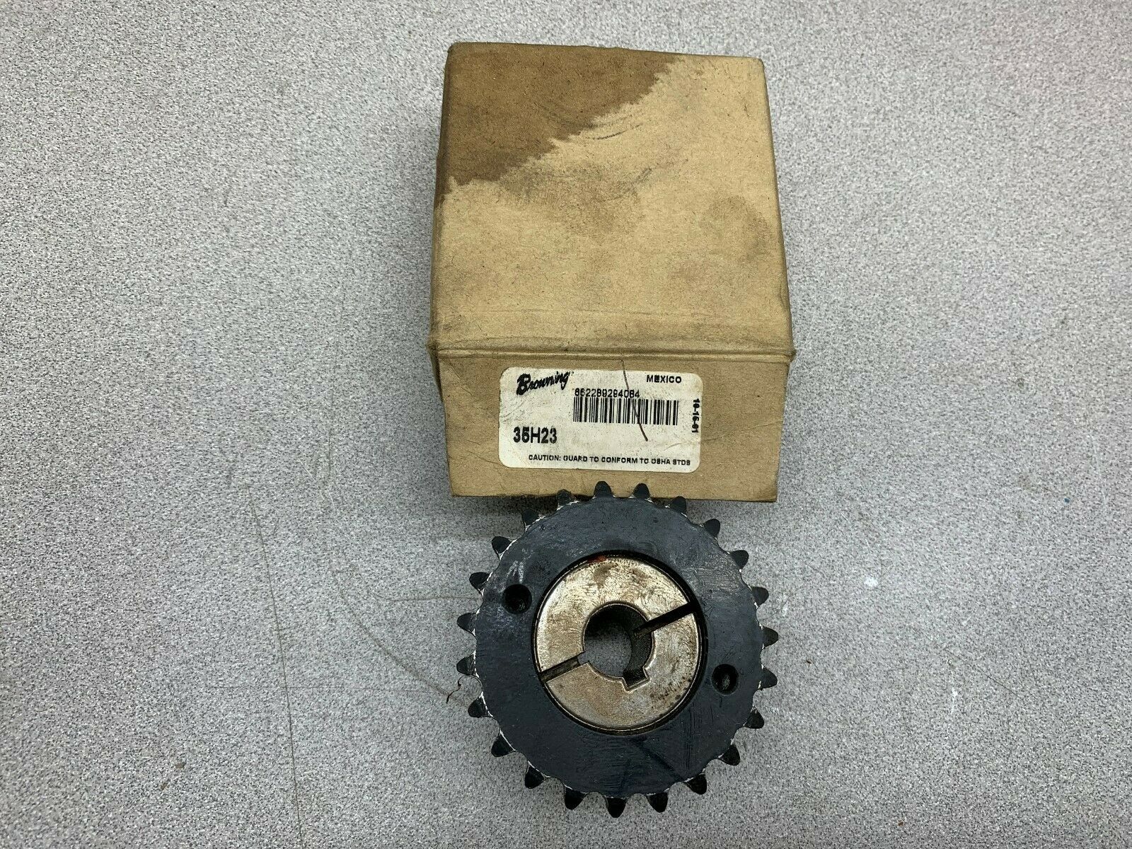 NEW IN BOX BROWNING COUPLING 35H23